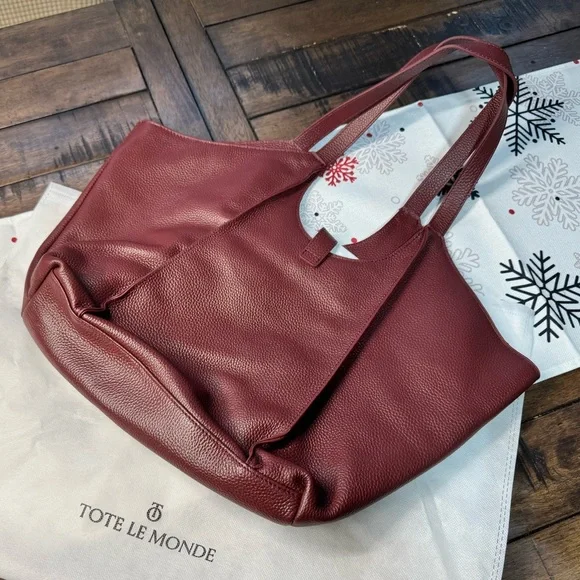NWT TOTE LE MONDE MILAN TOTE, Burgundy - Picture 2 of 9